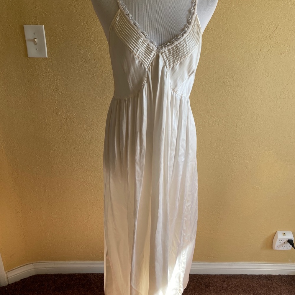 Eileen west white silk nightgown